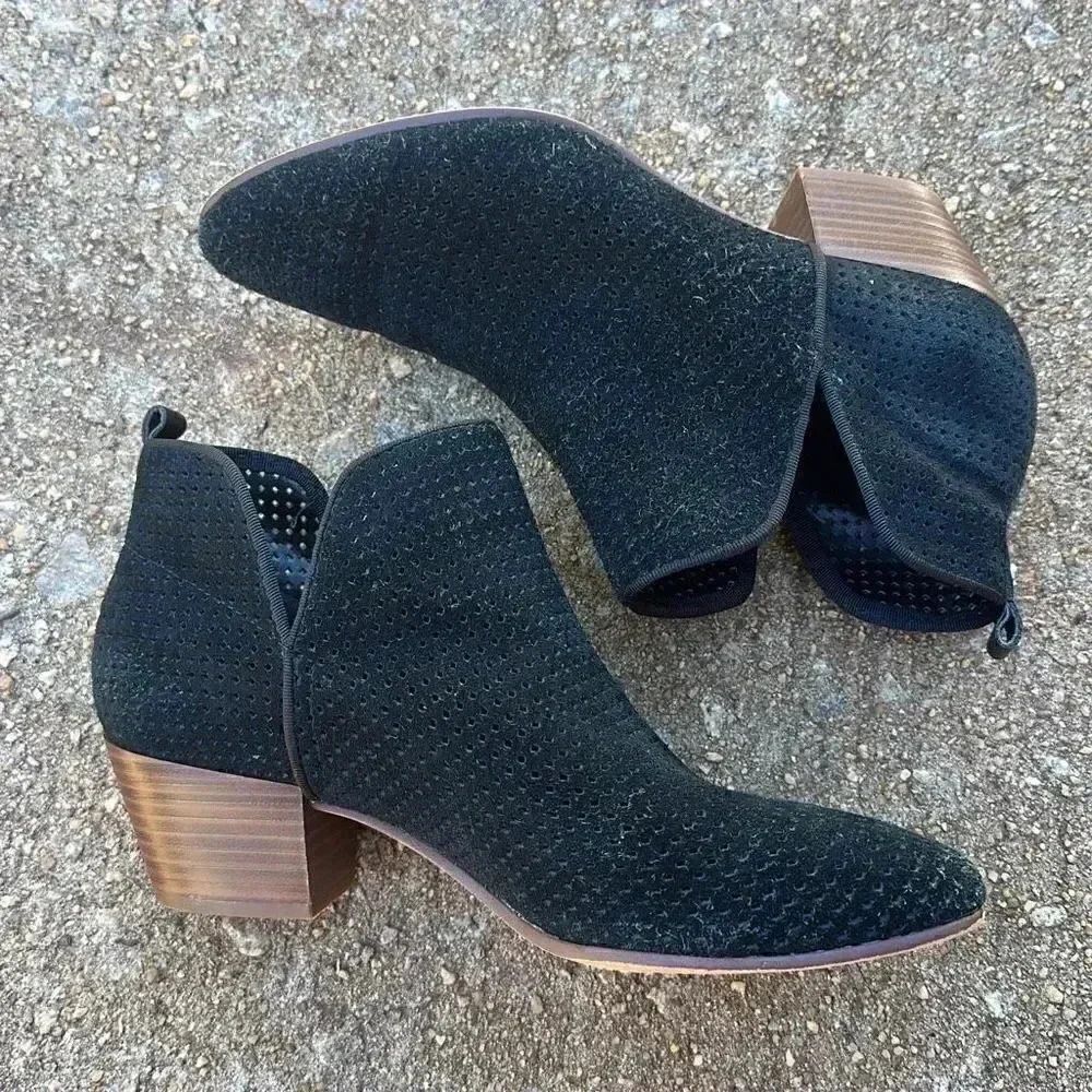 Sam Edelman Rio Suede Perforated Booties - Picture 2 of 11